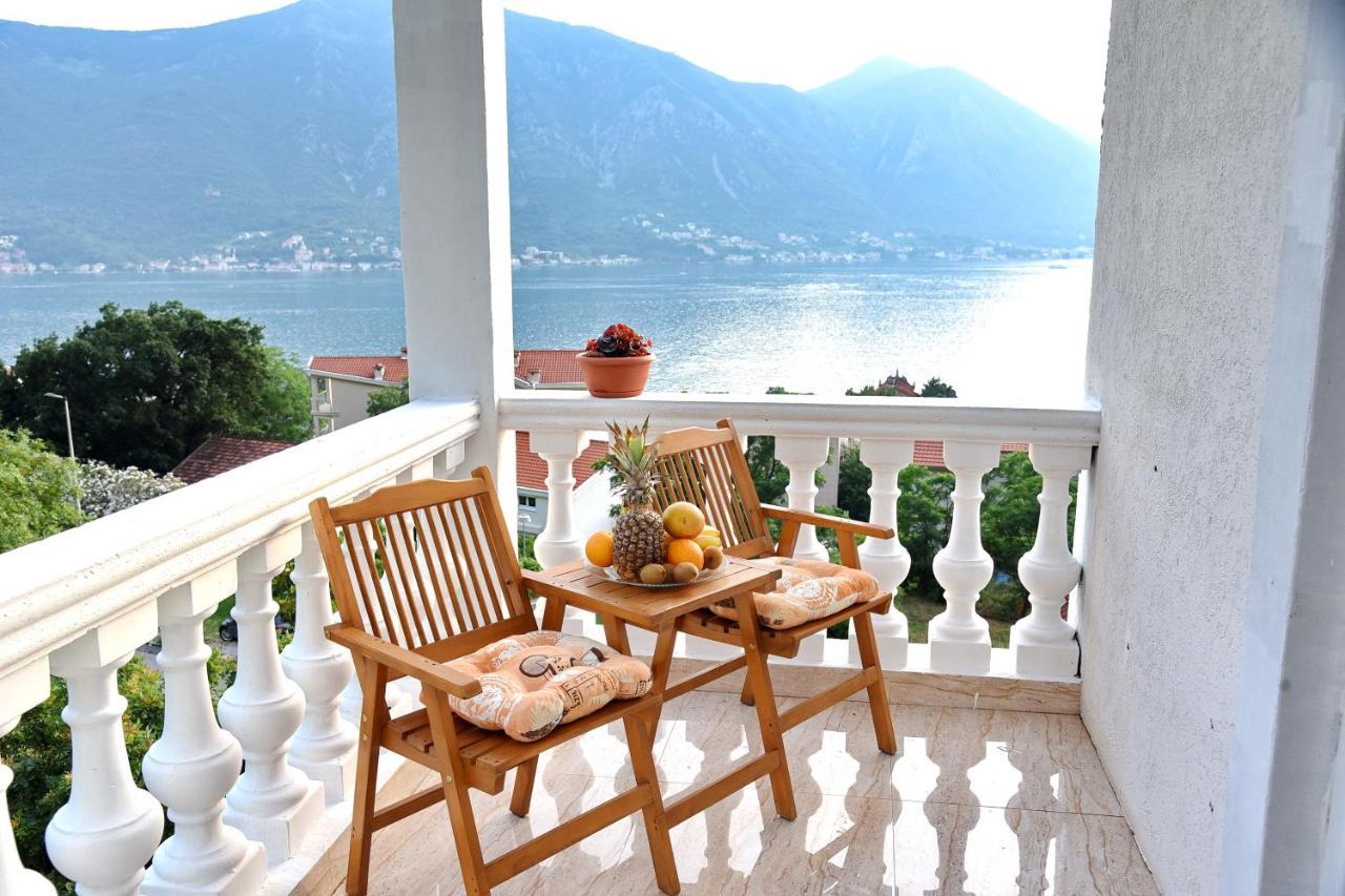 Apartments Sea Star Котор Экстерьер фото