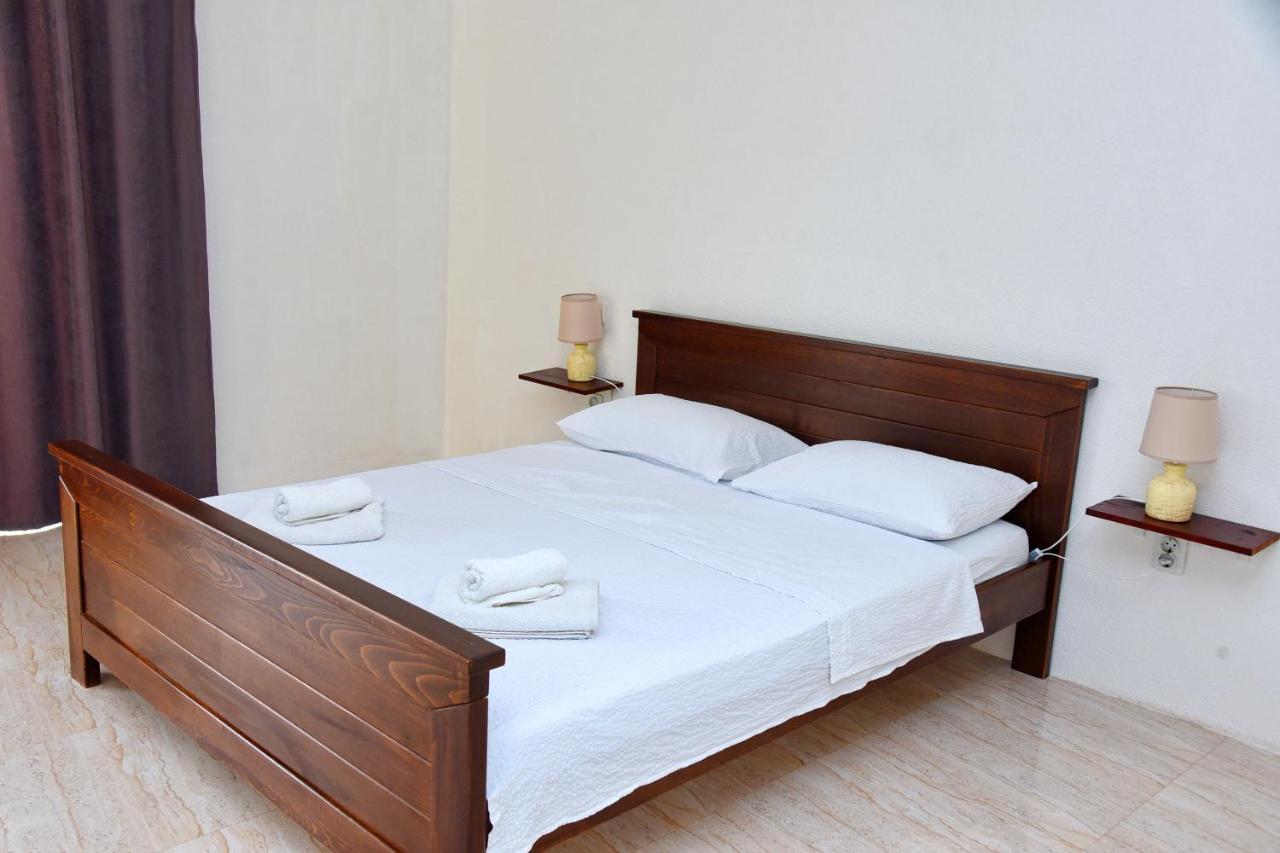 Apartments Sea Star Котор Экстерьер фото