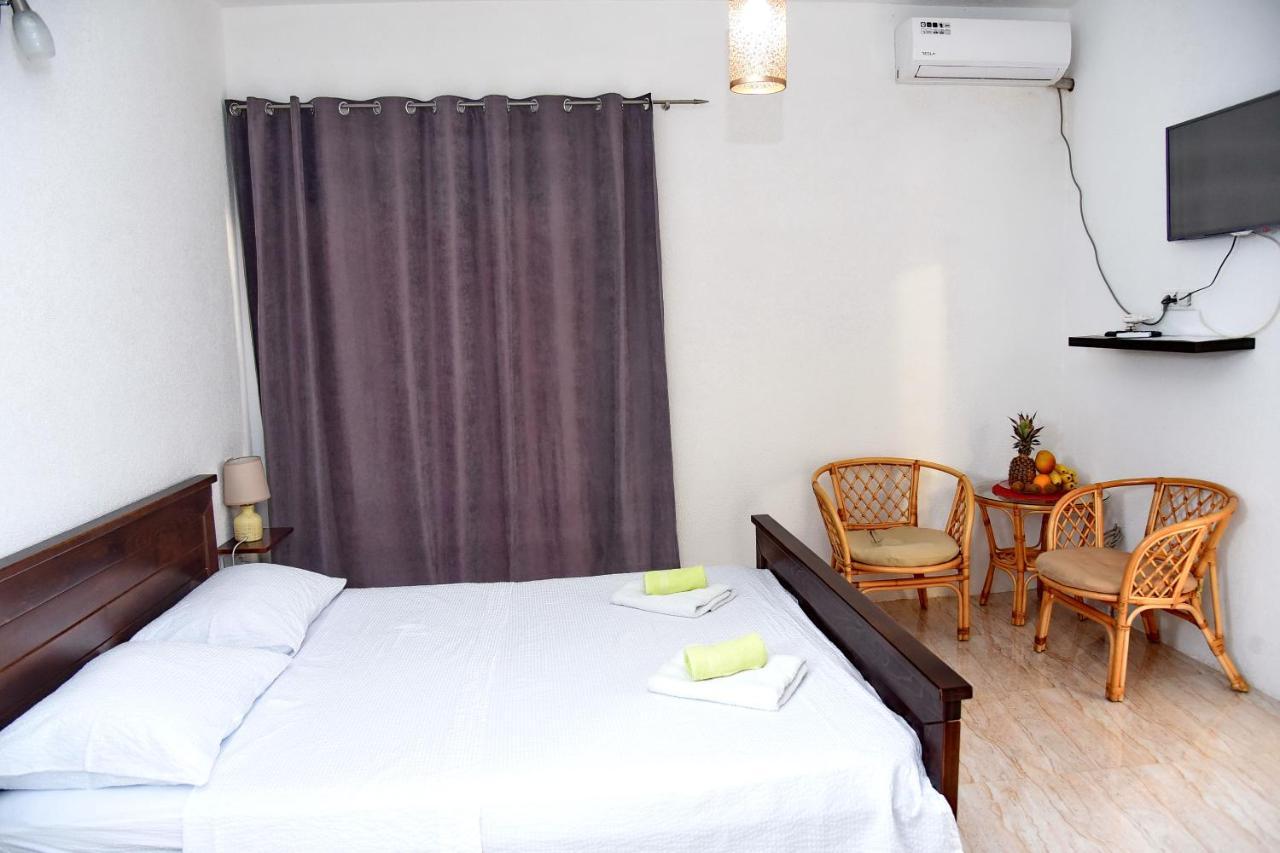Apartments Sea Star Котор Экстерьер фото