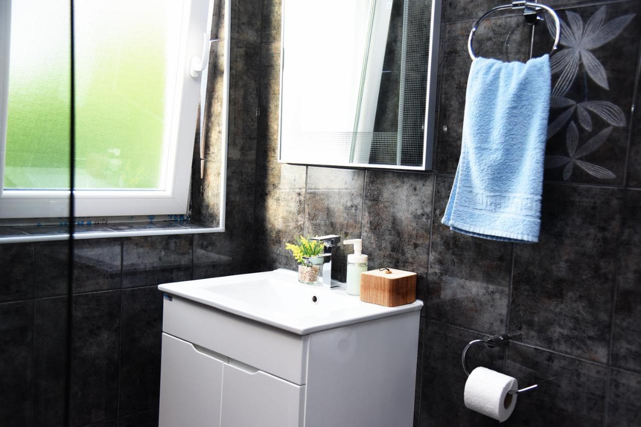 Apartments Sea Star Котор Экстерьер фото