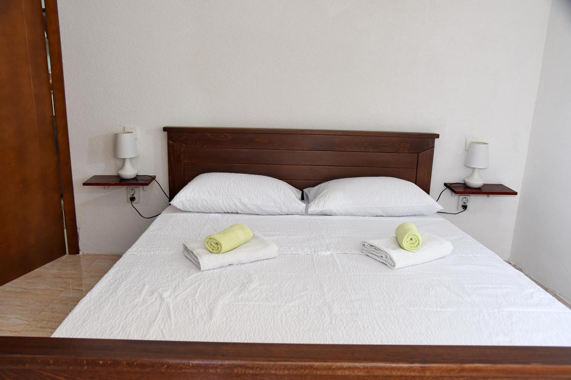 Apartments Sea Star Котор Экстерьер фото